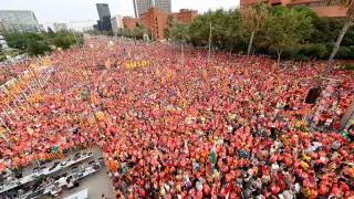 Vista general de la Avenida Diagonal de Barcelona durante la manifestación independentista convocada por ANC.
