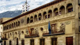 El Ayuntamiento de Tarazona se ubica en la plaza de España.