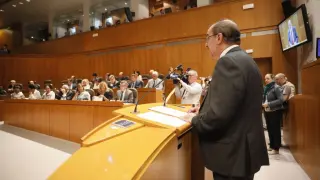 El presidente aragonés, Javier Lambán, en su discurso sobre el estado de la Comunidad, este martes, en las Cortes de Aragón.