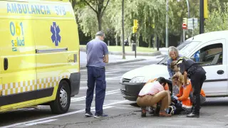 Una mujer, atropellada por una furgoneta en la calle Asalto.