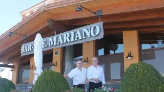 Mariano y Manolo se jubilan, pero mantinen viva la cesta de Calamocha
