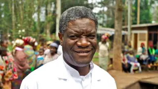 El ginecólogo Denis Mukwege y la activista Nadia Murad, premio Nobel de la Paz 2018