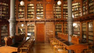 De ruta por las bibliotecas con más encanto de Zaragoza: Biblioteca del Paraninfo