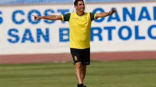 Manolo Jiménez durante un entrenamiento con la UD Las Palmas.