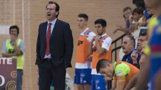 Santi Herrero, entrenador del Fútbol Emotion Zaragoza.