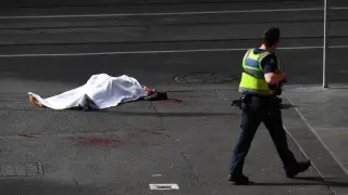 La Policía investiga como "ataque terrorista" el suceso de Melbourne y confirma la muerte del agresor