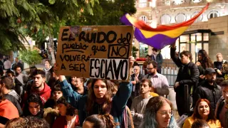 Manifestación en Almería, como protesta contra el fascismo tras los resultados de Vox en las elecciones andaluzas.