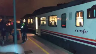 El incendio de un tren entre Zaragoza y Teruel retrasa dos horas el viaje a 40 pasajeros.