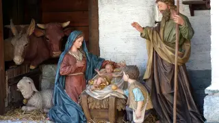 El belén es una representación del nacimiento de Jesús.