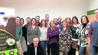 Miembros del grupo de investigación que trabaja en el proyecto europeo para buscar soluciones rápidas de detección de antibióticos en la ganadería y su producción.