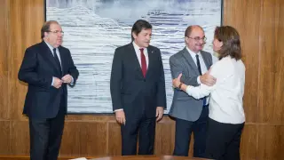De izquierda a derecha, Herrera, Fernández, Lambán y la ministra Ribera, ayer en Madrid