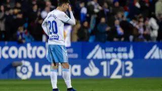Marc Gual, lloroso, a la conclusión del partido Real Zaragoza-Málaga el pasado fin de semana.