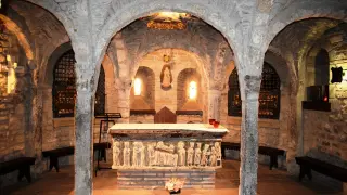 Cripta de la catedral de Roda en la que se guardan los restos de San Valero.