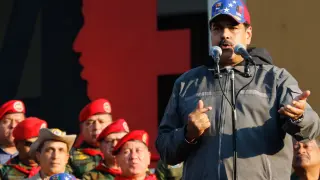 El Gobierno de Maduro "revisará" las relaciones con los países que reconocieron a Guaidó