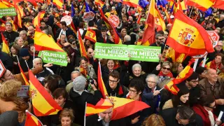 Manifestación de PP, Cs y Vox en Madrid para pedir elecciones inmediatas