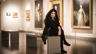 Lita Cabellut en su visita aún reciente, en 2018, al Museo Goya de Ibercaja.