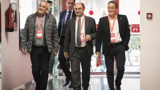 Sada, Lambán y Sánchez Quero, ayer en el comité regional extraordinario del PSOE