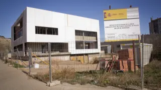 Las obras de construcción de la nueva comisaría de Calatayud están paradas desde hace un mes.