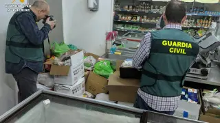 Intervenida casi una tonelada de alimentos no aptos para el consumo que se vendían en Zaragoza
