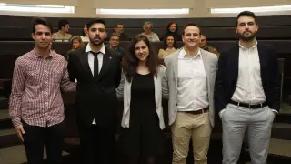 Estudiantes premiados con el galardón Educación y Valores de la Universidad de Zaragoza