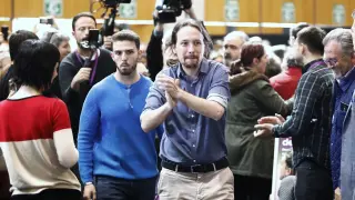 Pablo Iglesias, en un acto electoral en la sala Multiusos de Zaragoza.