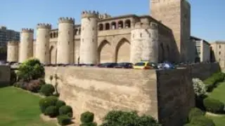 El Palacio de la Aljafería, sede de las Cortes de Aragón