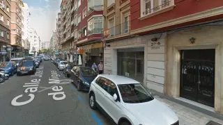 Lo hechos han tenido lugar sobre las 19.45 en la calle Lacarra de Miguel de Zaragoza