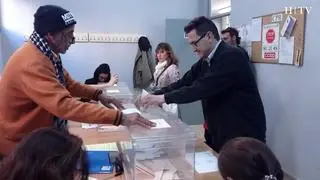 HeraldoTV ha acompañado a Paco Monteagudo a su colegio electoral, uno de los 3.000 discapacitados intelectuales de Aragón que este domingo con motivo de las elecciones generales vuelven a las urnas.