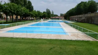 Las piscinas de La Glorieta ofrecen servicio en la temporada de verano.