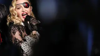 2019 Billboard Music Awards- Show - Las Vegas, Nevada, U.S., May 1, 2019 - Madonna performs with Maluma (not shown). REUTERS/Mario Anzuoni [[[REUTERS VOCENTO]]] AWARDS-BILLBOARD/