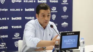 Francisco Rodríguez, técnico de la SD Huesca, en la rueda de prensa previa al partido con el Betis.