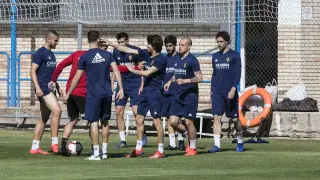 El Real Zaragoza ha entrenado en la ciudad deportiva