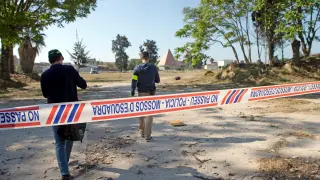La Policía científica de los Mossos busca indicios en el solar en el que apareció el cuerpo que podría ser de Janet Jumillas