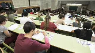 Alumnos aragoneses en los exámenes de la Evau de este año.