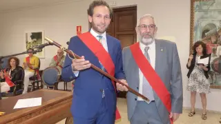 Isaac Claver, alcalde de Monzón, junto a Adelardo Sanchís