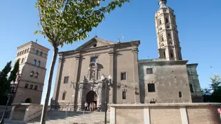 Exterior de la iglesia de San Juan de los Panetes en Zaragoza.