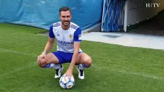 El jugador andaluz Pichu Atienza ya es parte de la plantilla del Real Zaragoza. El futbolista, de 29 años, ha sido presentado este lunes en el estadio de La Romareda de la capital aragonesa.