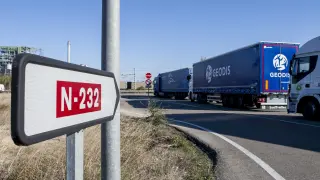 La DGT prohibió a los vehículos pesados circular por un tramo de N-232 en La Rioja.
