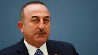 FILE PHOTO: Turkish Foreign Minister Mevlut Cavusoglu attends a news conference in Riga, Latvia May 16, 2019. REUTERS/Ints Kalnins/File Photo [[[REUTERS VOCENTO]]] TURKEY-SECURITY/USA