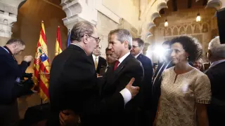 Pérez tiende la mano a Lambán sin renunciar a ser oposición firme y libre