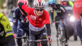 Muere el ciclista Bjorg Lambrecht tras una fuerte caída en la Vuelta a Polonia.