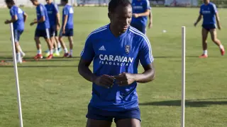 Raphael Dwamena, en un entrenamiento reciente en la Ciudad Deportiva.