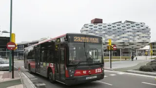 bus 23