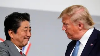 El primer ministro japonés, Shinzo Abe,y el presidente de Estados Unidos, Donald Trump.