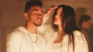 Ozuna junto a Rosalía en el vídeo de su canción ‘Yo x ti, tú x mí’