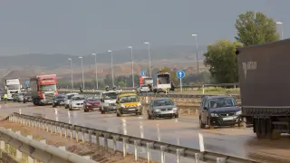 La autovía A2, entre Cetina y Ariza tras las fuertes lluvias de este viernes.