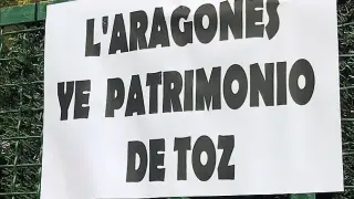 La exconcejala de Lengua Aragonesa muestra su “decepción y tristeza por la retirada de los carteles” en Huesca