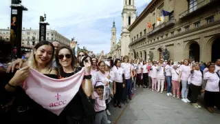 Día mundial contra el cáncer de mama en Zaragoza.