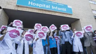 Un acto de apoyo a los niños ingresados en el Hospital Infantil de Zaragoza.