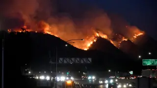 El incendio al norte de Los Ángeles se ha declarado cerca del centro Getty.